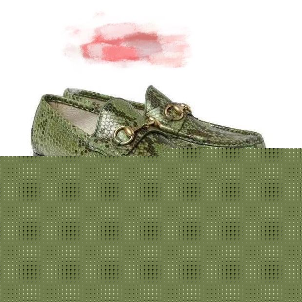 G*u*i leather shoes